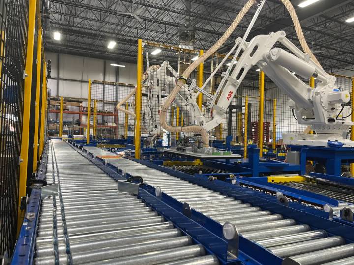 Centralized Palletizer Image 3